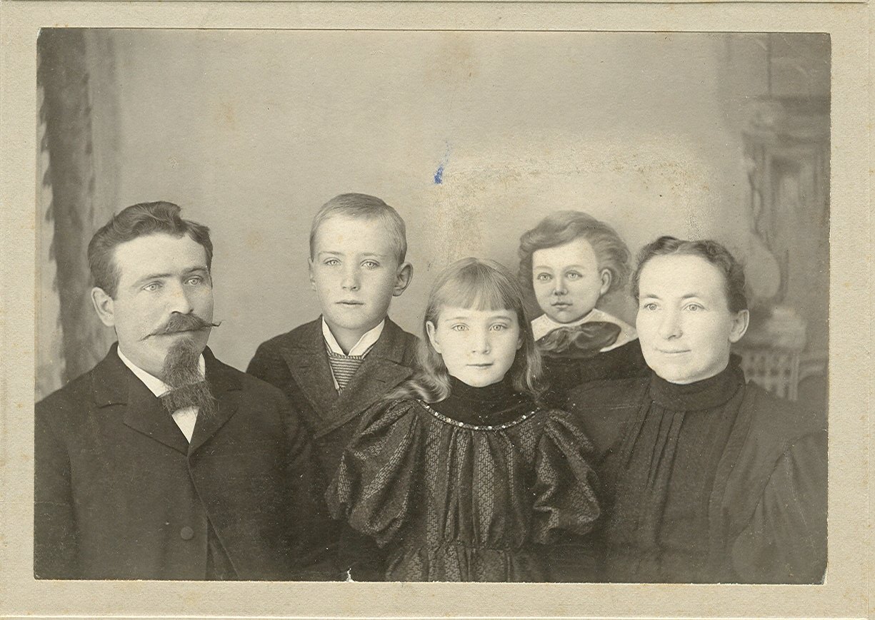 Schmidt Family photo
